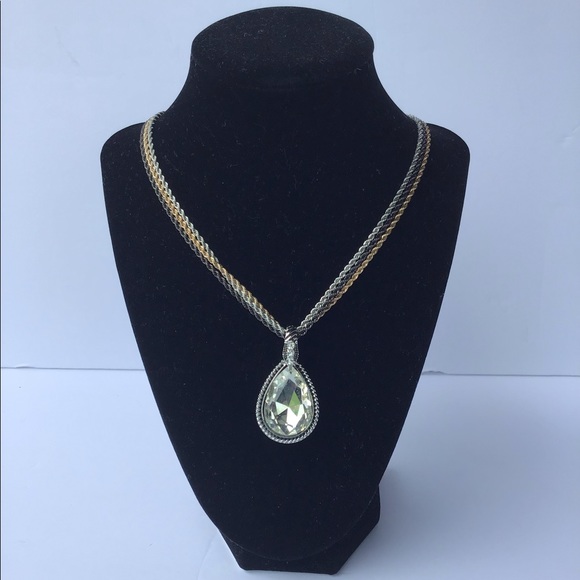 Necklace - Picture 1 of 3